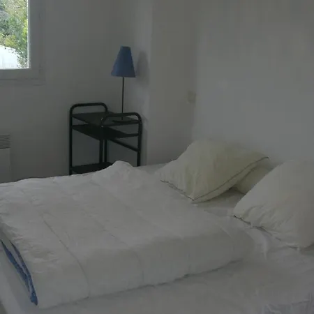 شقة T2 Avec Terrasse Vue Montagne Cure Vacances *