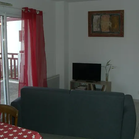 T2 Avec Terrasse Vue Montagne Cure Vacances *